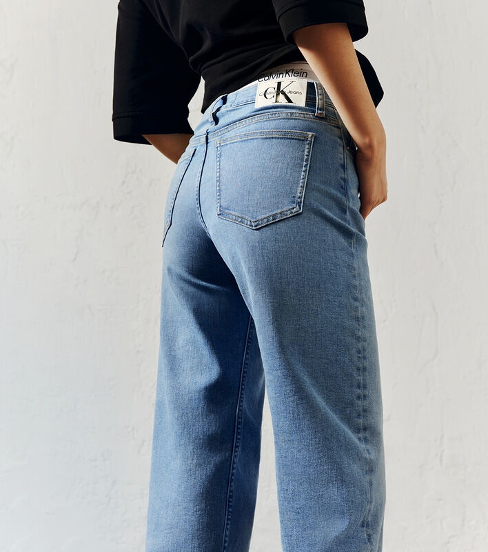 Calvin Klein 女士 Jeans指南